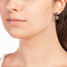 Load image into Gallery viewer, Elegant Confetti Tokyo Women Earrings - ECJ20064EO
